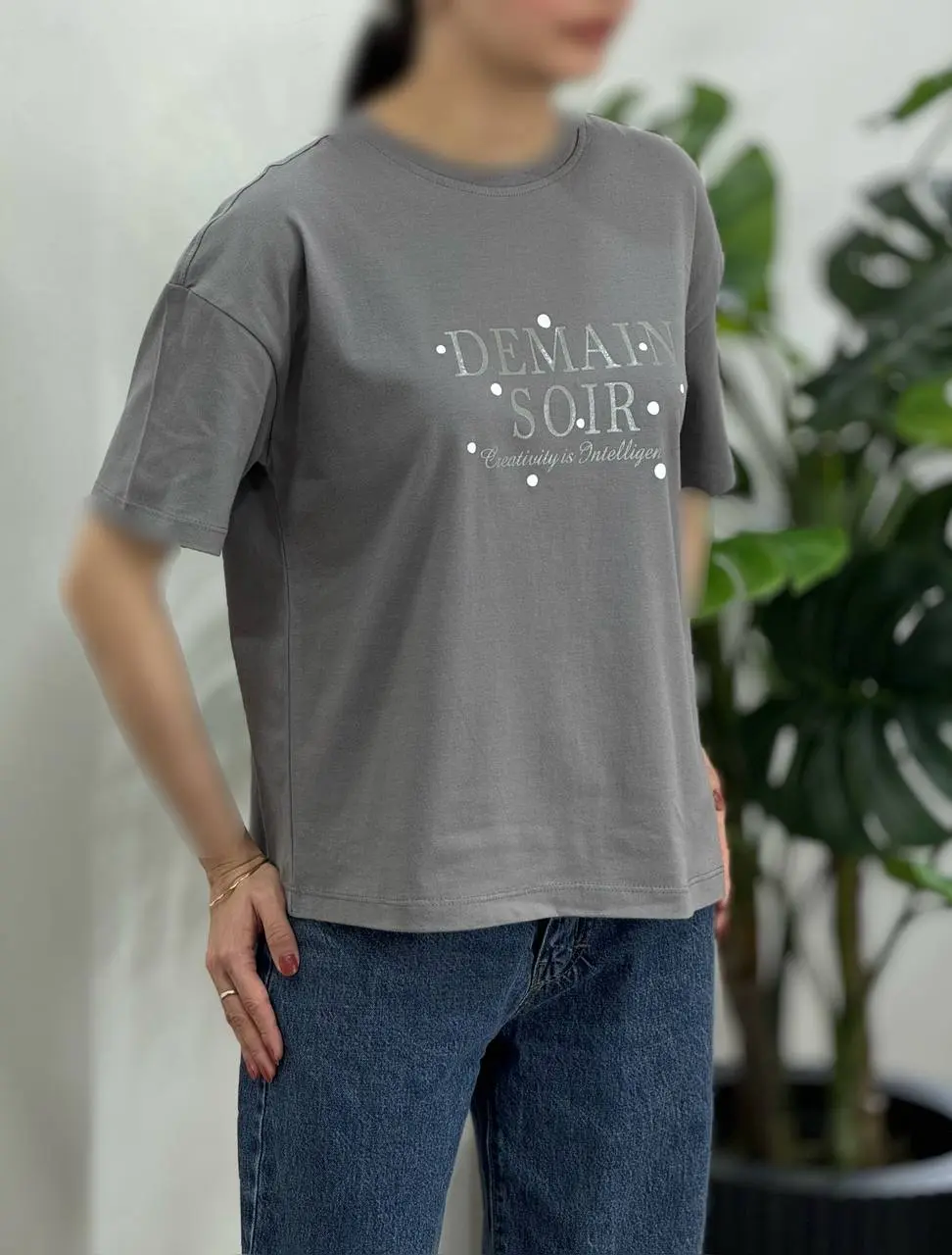 تیشرت زنانه فروغ